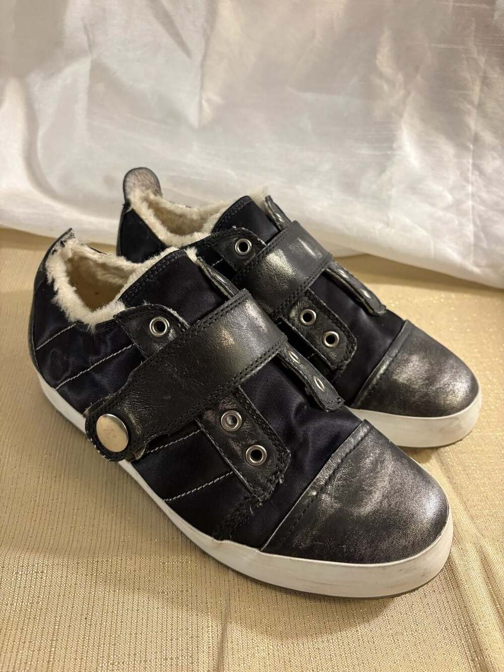 Timberland Faux Fur Lined Slip-On Metallic Leather Sneakers